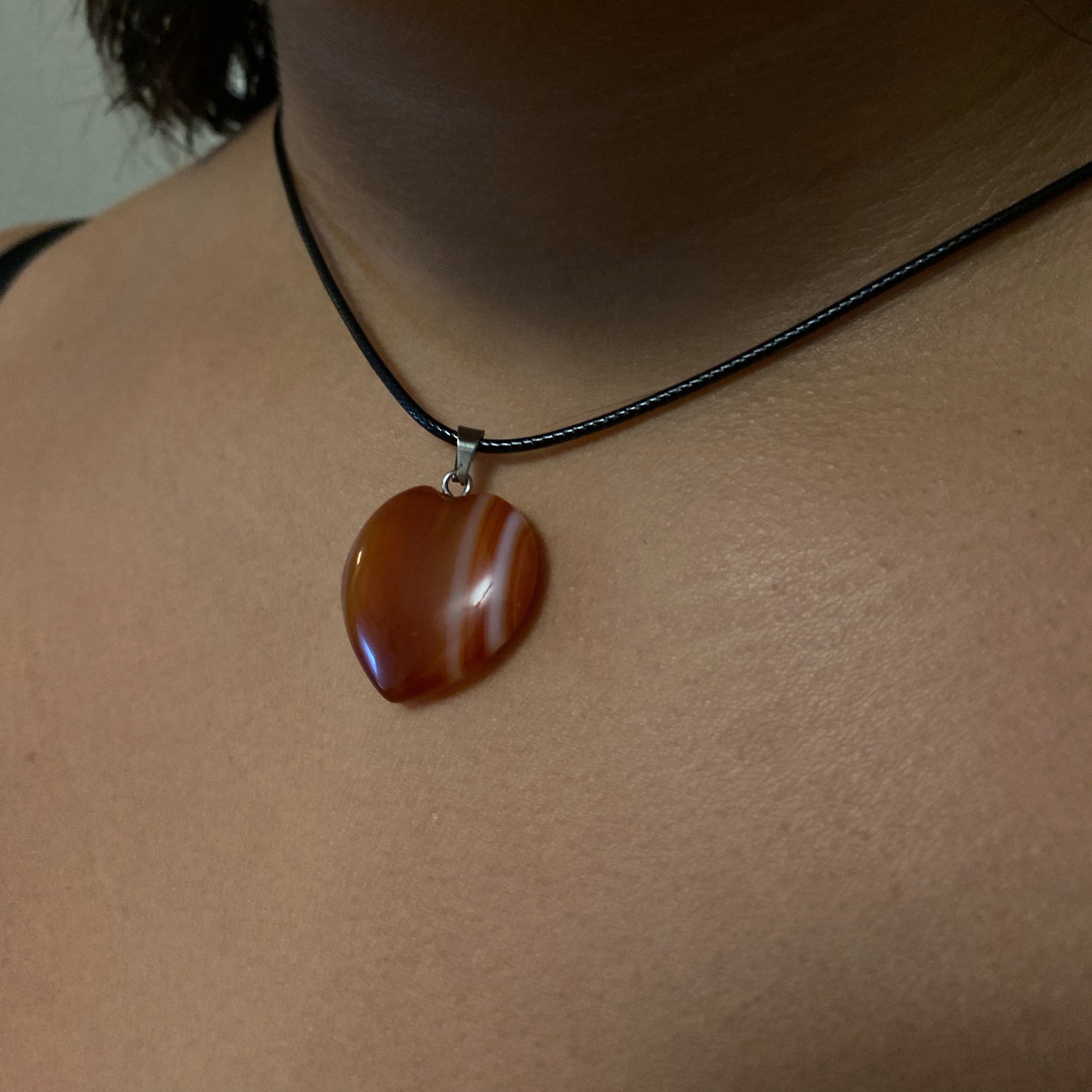 14K Yellow Gold Red Carnelian Heart Pendant Necklace 17